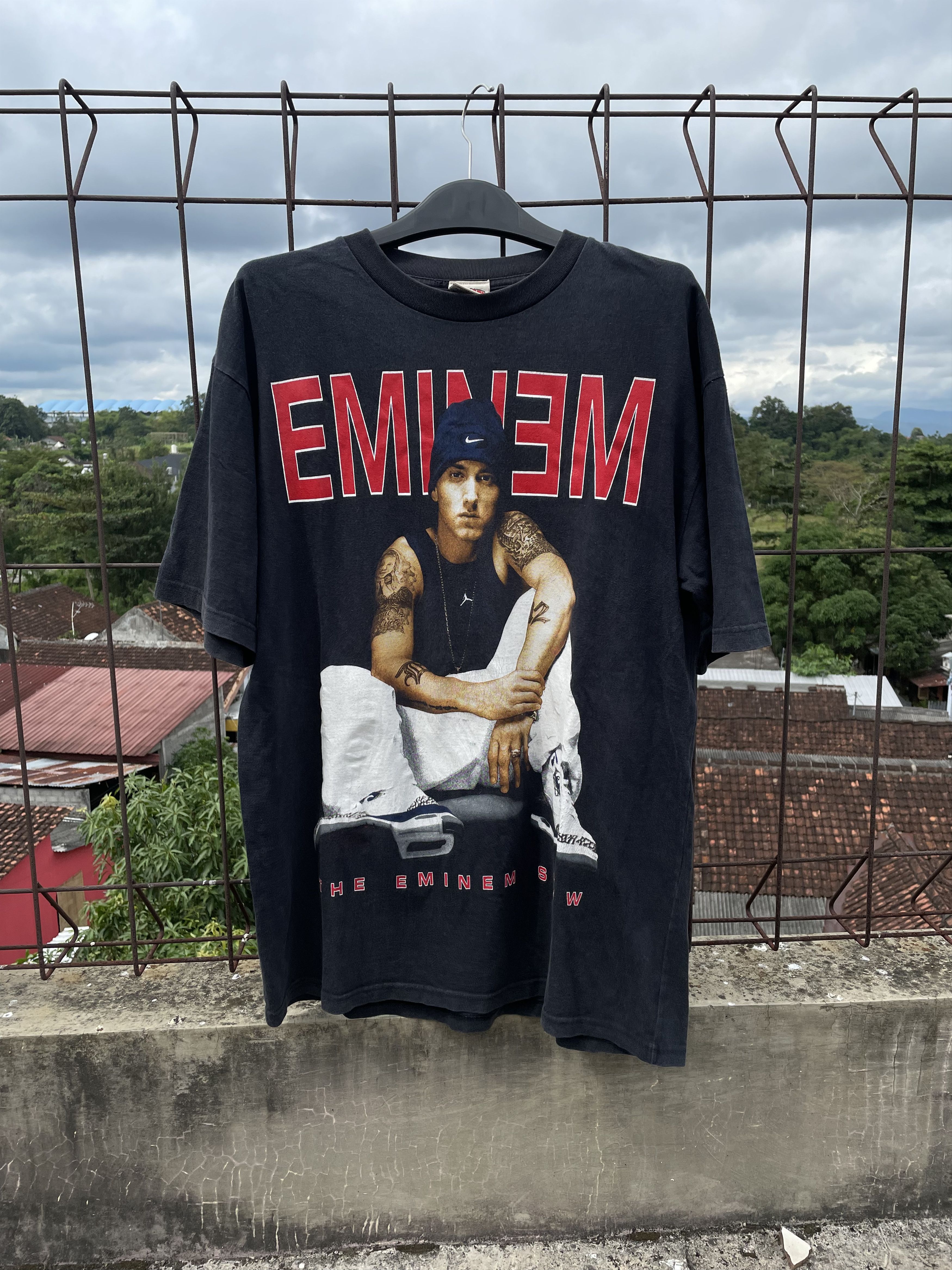 Image of Band Tees x Rap Tees Eminem Show 00’S Vintage Shitt / Not Tupac / Not Biggie in Faded Black (Size X