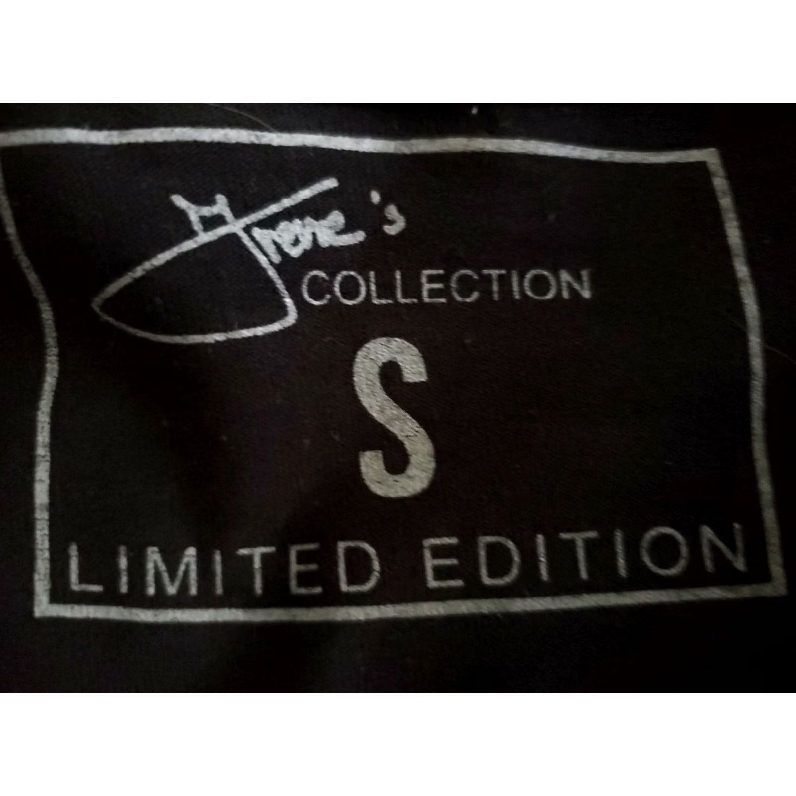 Vintage Irene's Collection "Love Is Linear" Limited Edition S/S Tshirt SZ S Black Unisex Adults Short Sleeve Love 90s? Size US S / EU 44-46 / 1 - 7 Thumbnail