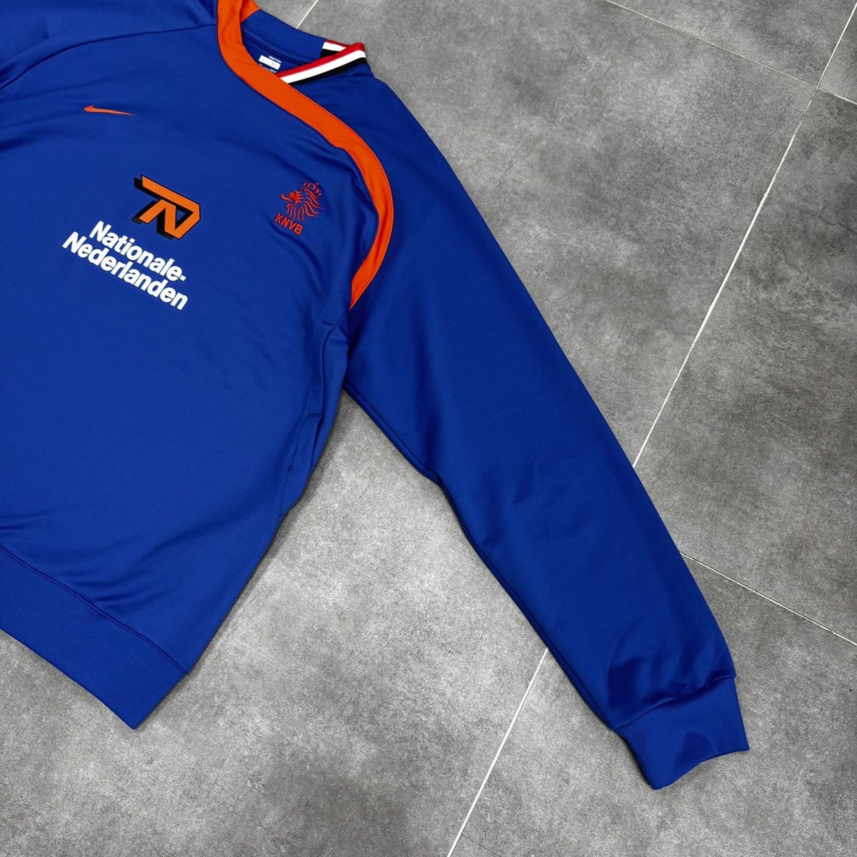 Nike Nike Holland KNVB 2006/2008 Training Soccer Sweatshirt Size US L / EU 52-54 / 3 - 4 Thumbnail