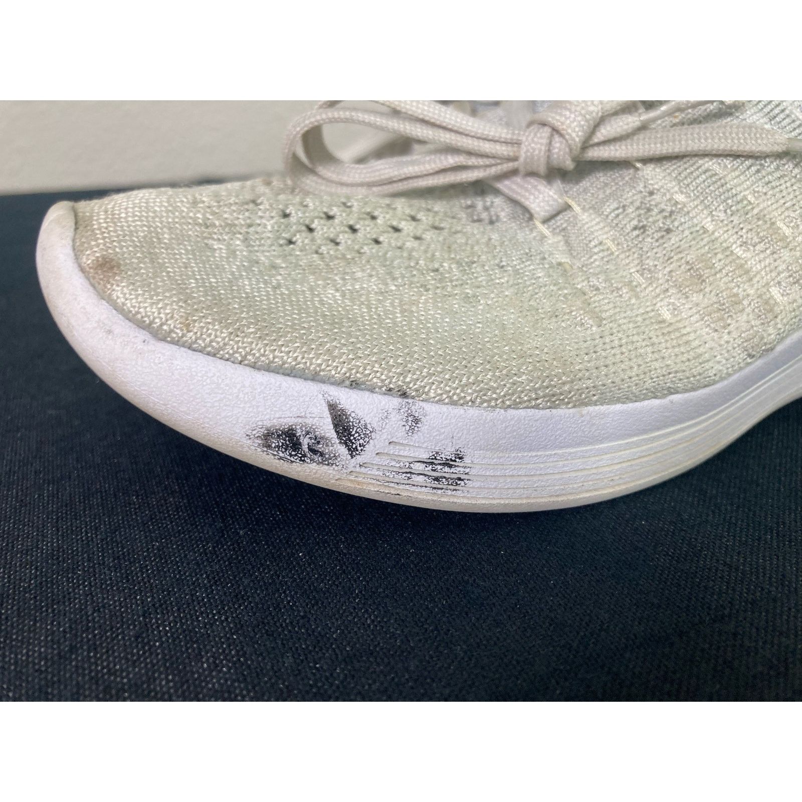 Nike Nike Women's Lunarepic Flyknit 2 Gray Running Shoes Sz 8 Size US 8 / IT 38 - 7 Thumbnail