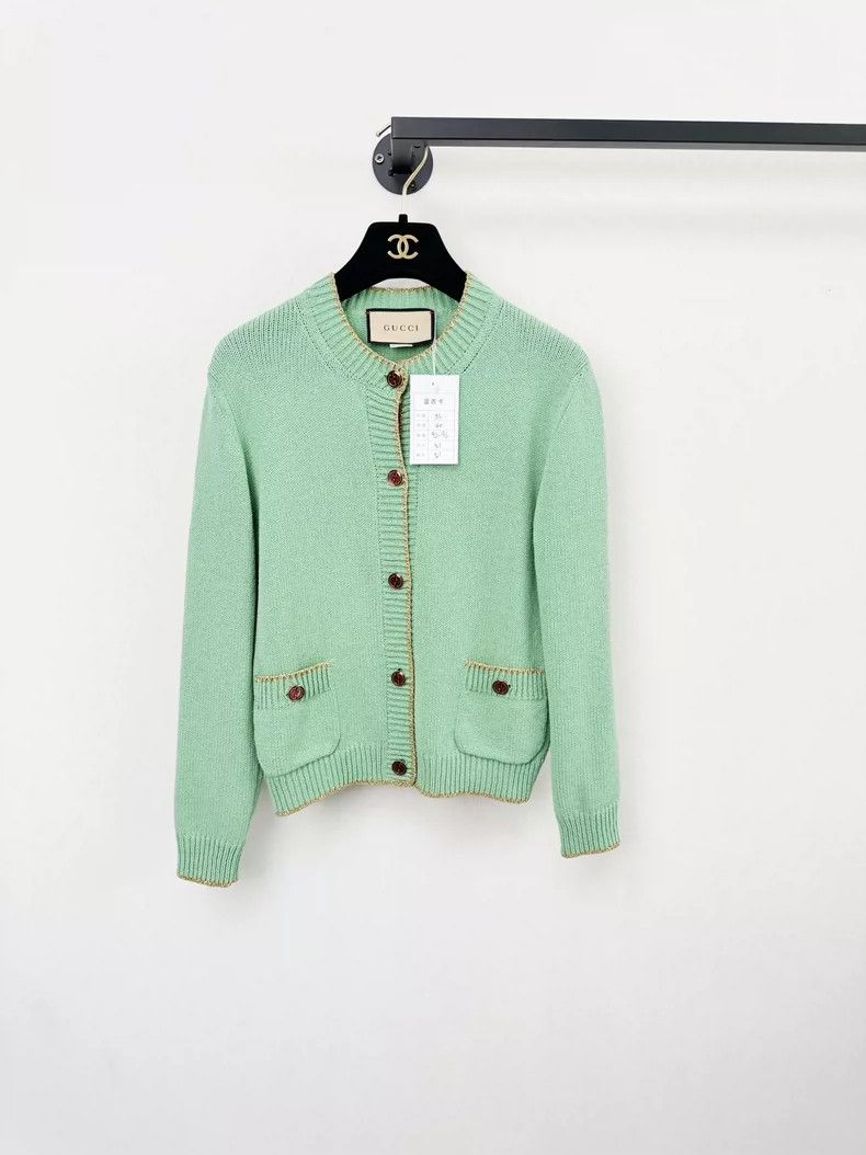 Gucci Gucci Knit Cardigan in Almost New Condition - dmc Size US XS / EU 42 / 0 - 1 Thumbnail