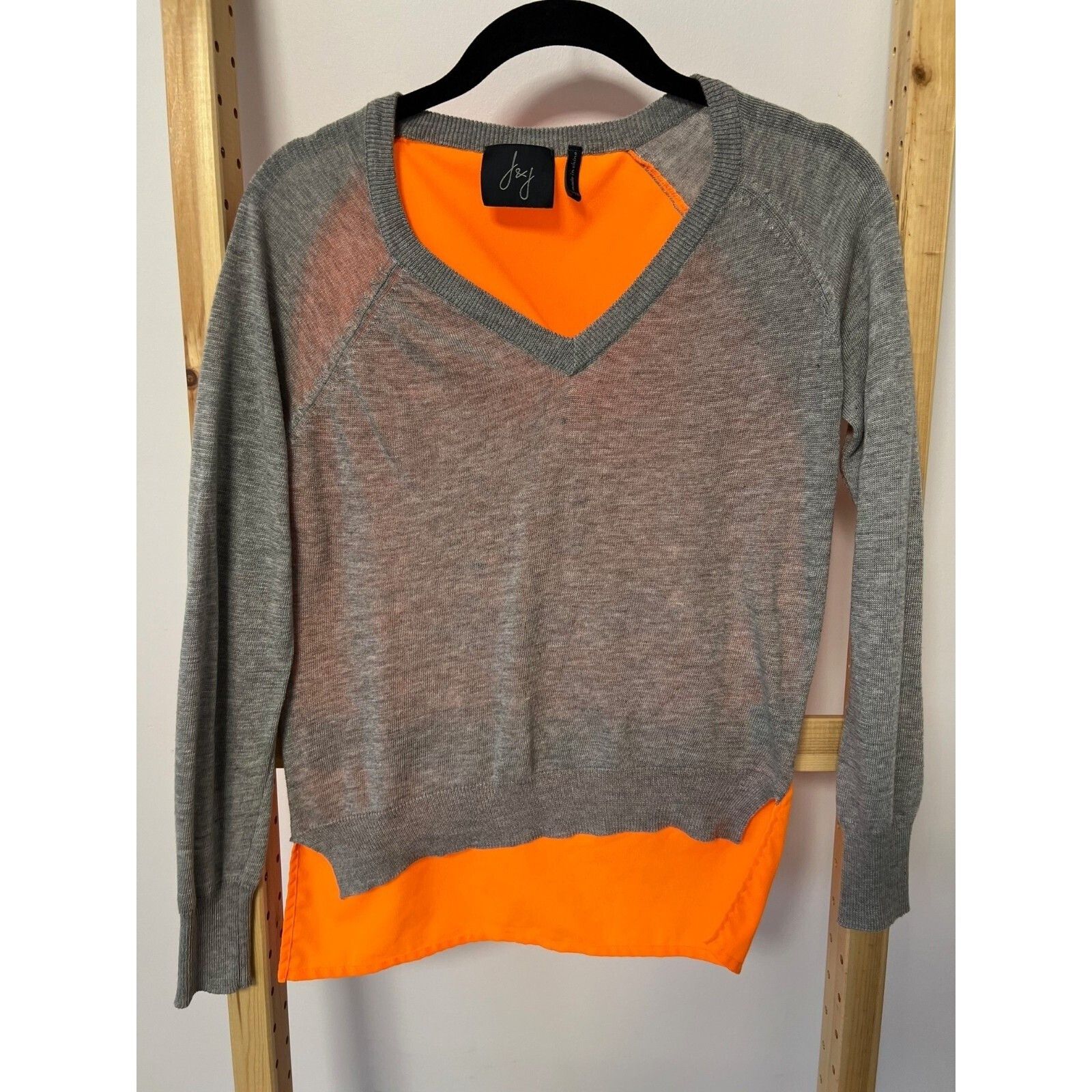 Other J&J V-Neck Knit Sweater Grey / Neon Orange ( XS ) Size XS / US 0-2 / IT 36-38 - 1 Thumbnail