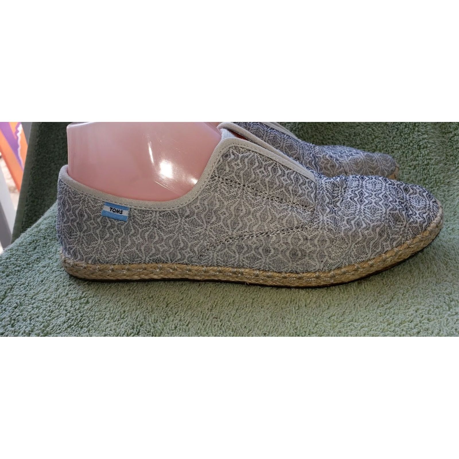 Vintage Tom's Women's Gray Slide On Sneaker Sz. 7.5M Espadrille Soles Memory Foam Insole Size US 6 / IT 36 - 6 Thumbnail