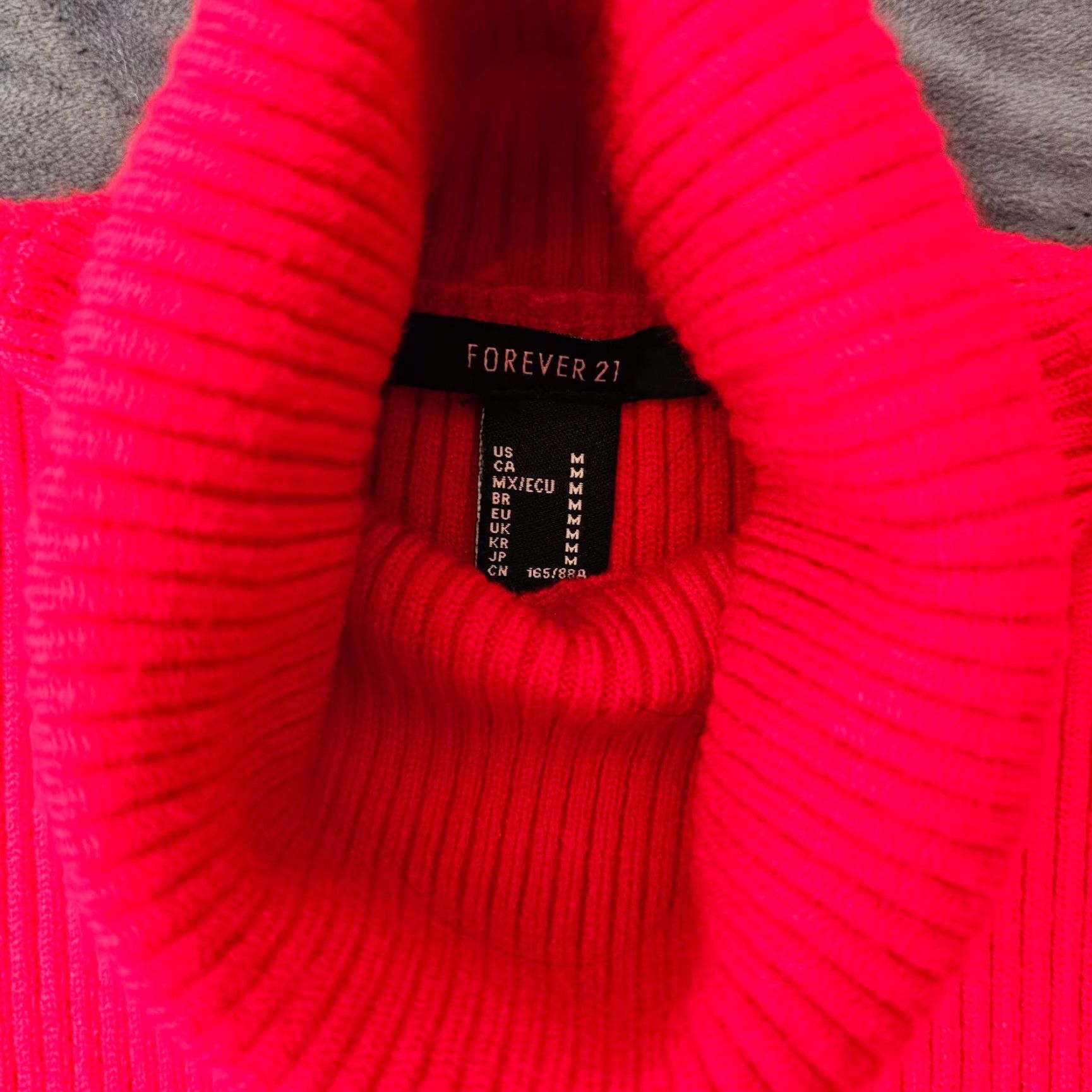 Forever 21 FOREVER 21 Turtleneck Red Long Sleeve Cotton Knit Pullover Sweater Women M Casual Size M / US 6-8 / IT 42-44 - 6 Thumbnail