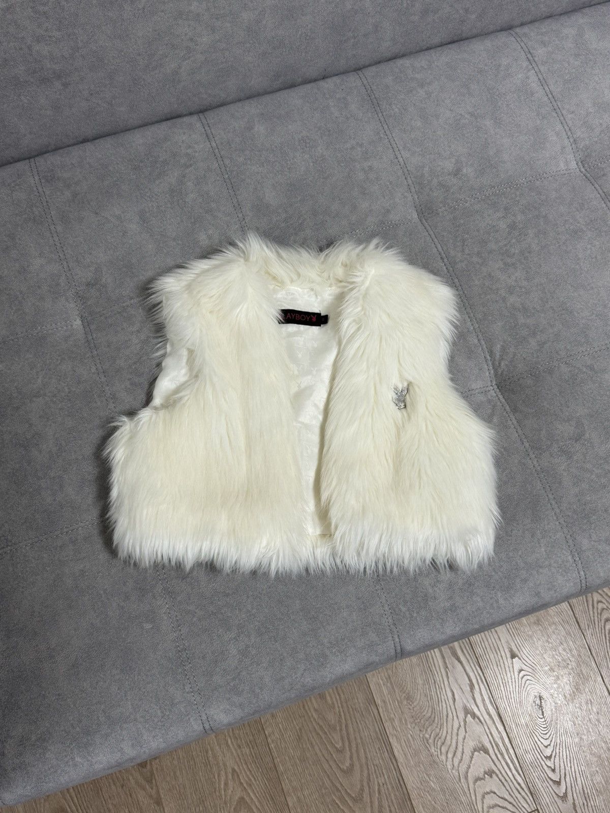 Designer × Playboy × Vintage Vintage Playboy Hype Fur Faux vests Japanese style Y2K Size S / US 4 / IT 40 - 2 Thumbnail