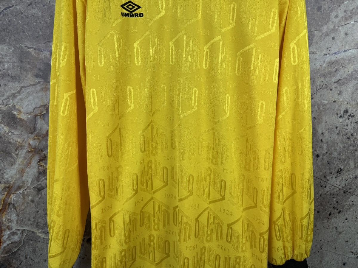 Umbro Men’s Umbro Long Sleeve Jersey Football Soccer Size XXL Size US XXL / EU 58 / 5 - 4 Thumbnail
