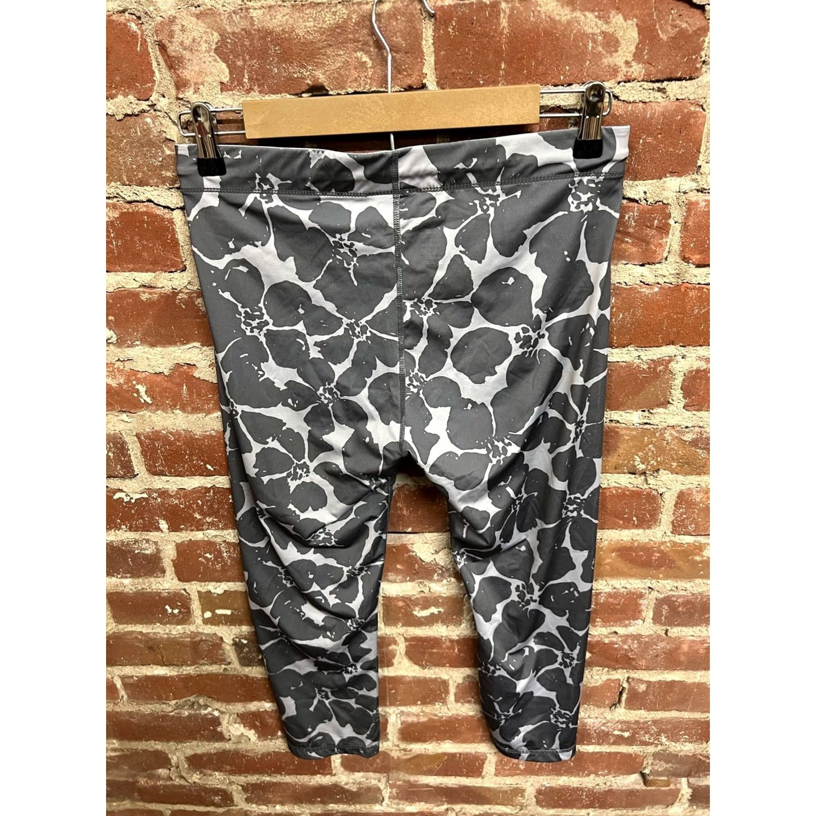 Vintage ROXY Gray Floral Leggings Medium Womens Size 32" / US 10 / IT 46 - 3 Thumbnail