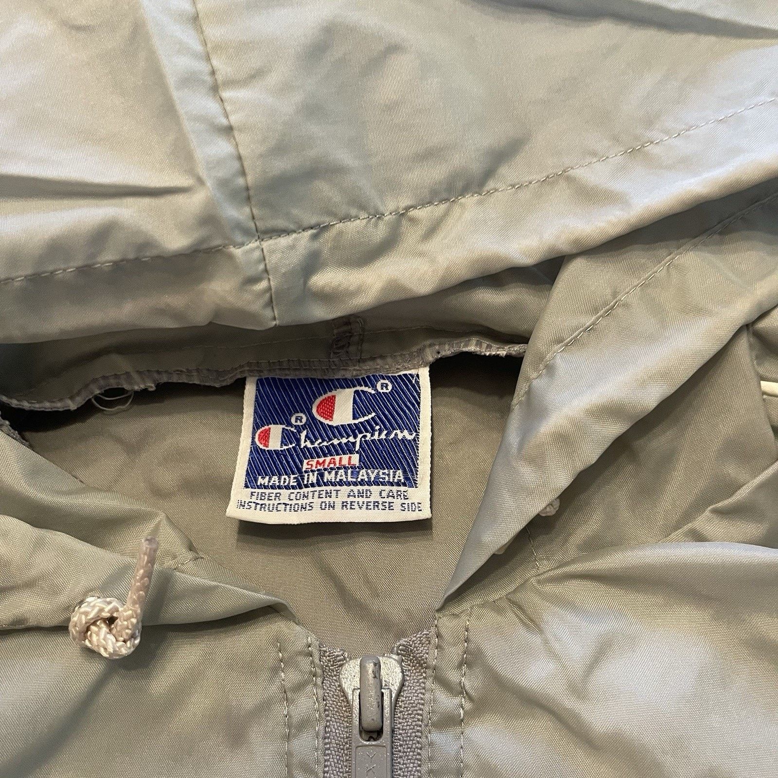 Champion VTG 80s Champion Jacket S Nylon Oakhurst Country Day Camp Size US S / EU 44-46 / 1 - 4 Thumbnail