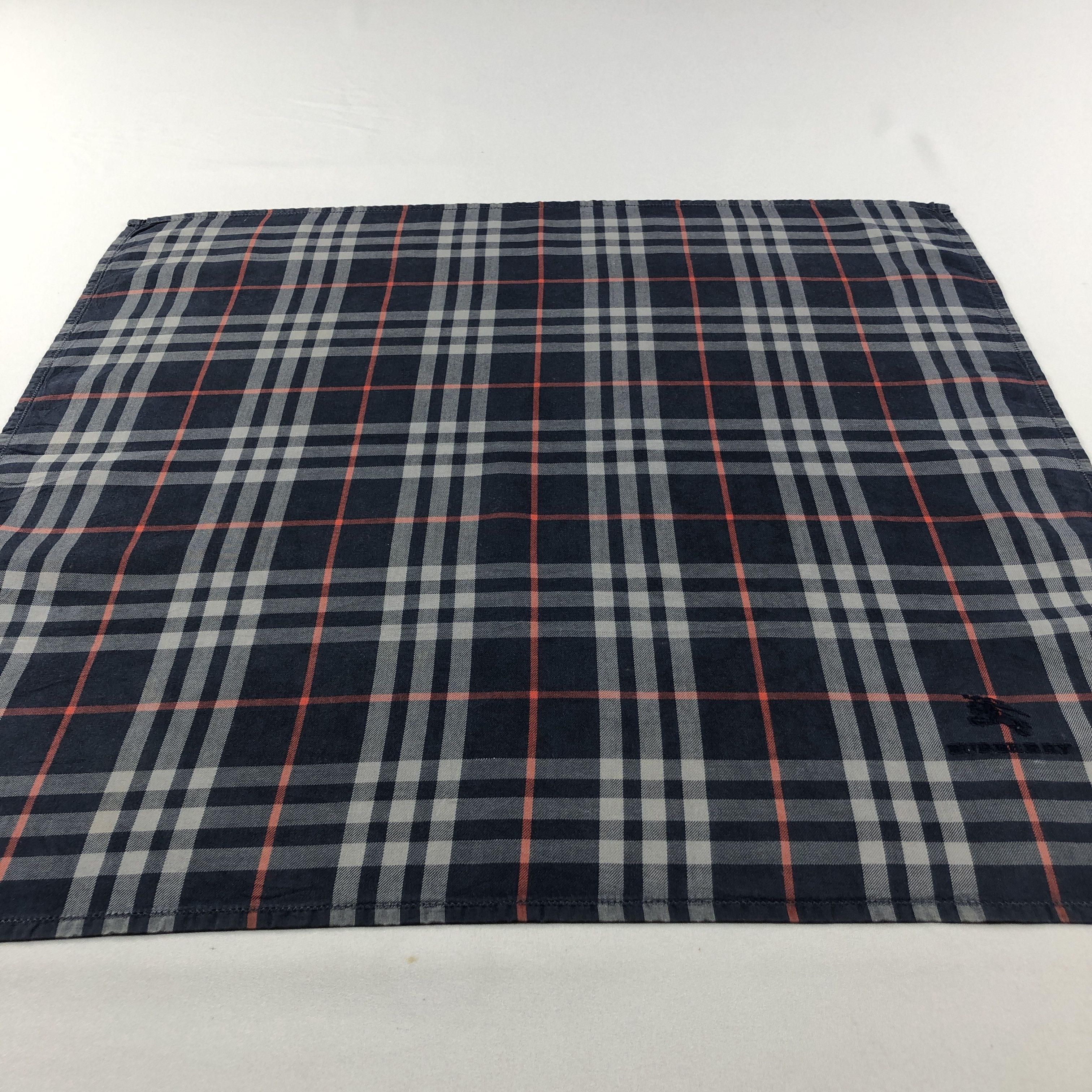 Burberry Burberry Handkerchief Neckerchief Bandana H3087 Size ONE SIZE - 4 Thumbnail