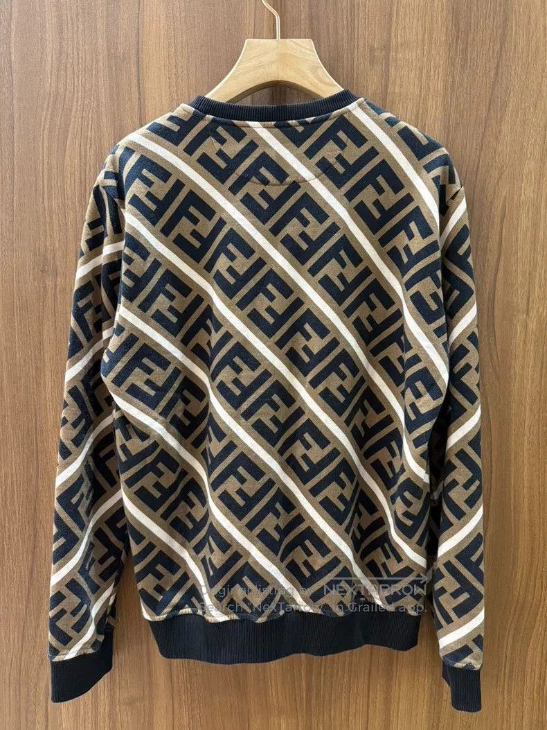 Fendi FENDI Classic FF Logo Sweatshirt. Size US XL / EU 56 / 4 - 2 Thumbnail