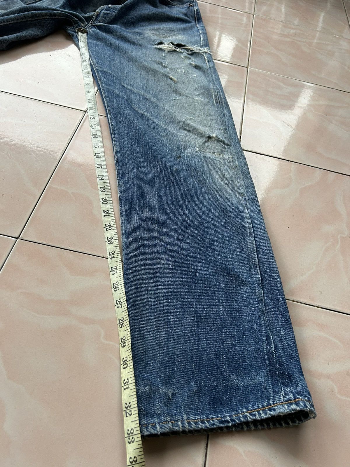 Levi's Vintage 60’s Levi’s 501 Big E #16 Selvedge Jean Size US 34 / EU 50 - 12 Thumbnail