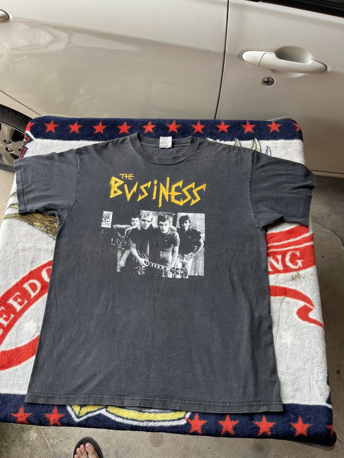 Band Tees Vintage Punk Band The Business Loud, Proud and Punk Tee Size US XL / EU 56 / 4 - 9 Thumbnail