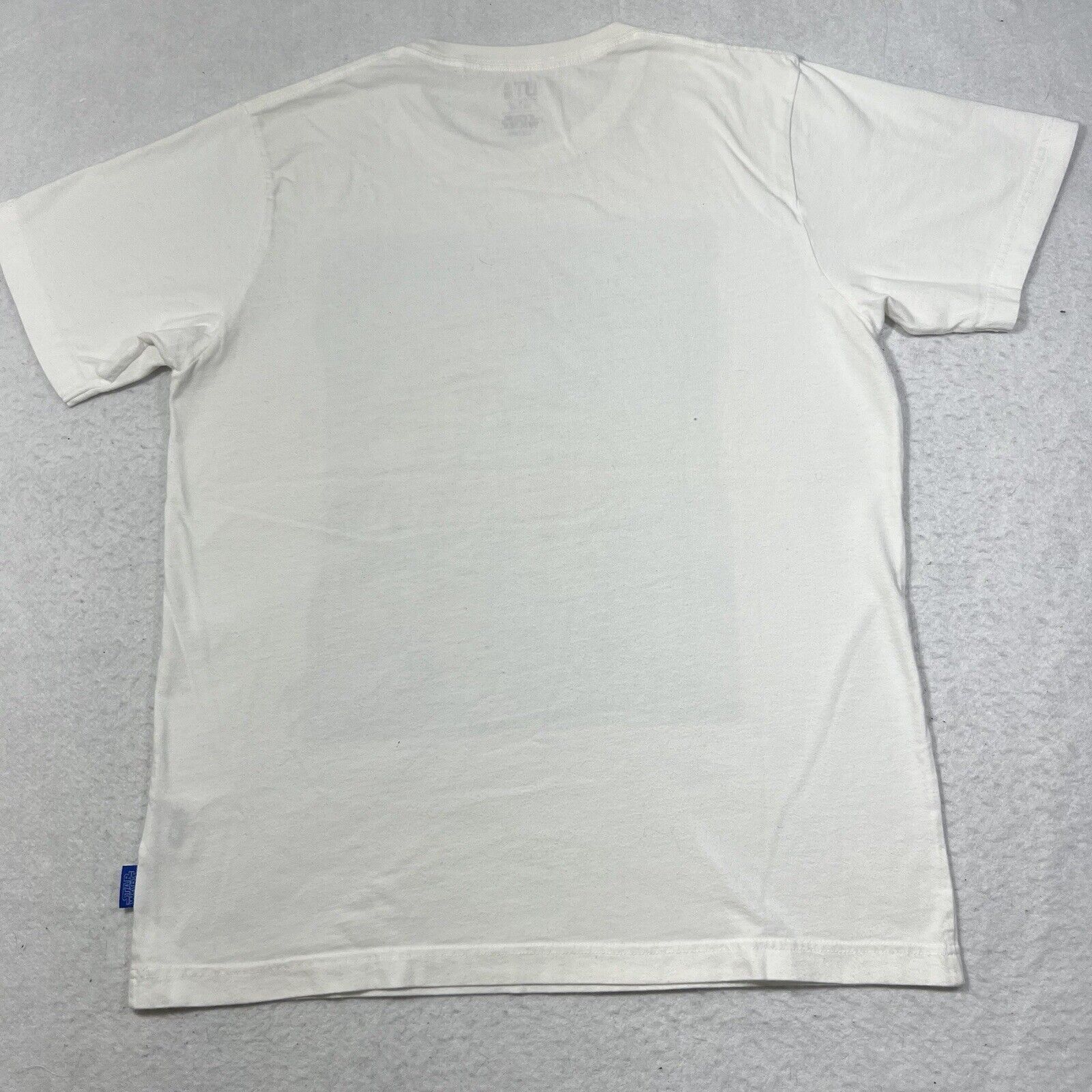 Uniqlo UNIQLO Star Wars Chewbacca Tee Short Sleeve Graphic T Shirt Size US M / EU 48-50 / 2 - 9 Thumbnail