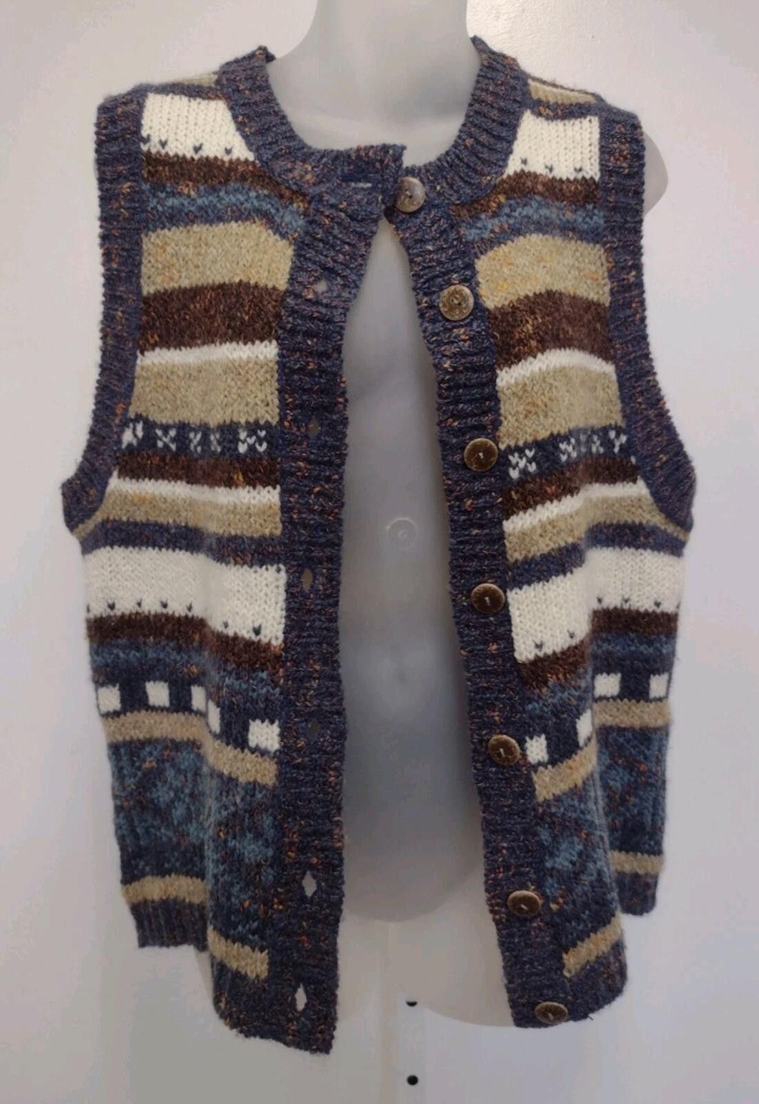 St. Johns Bay VTG St Johns Bay Wool Sweater Vest Geometric Knit Taiwan M Size M / US 6-8 / IT 42-44 - 2 Thumbnail