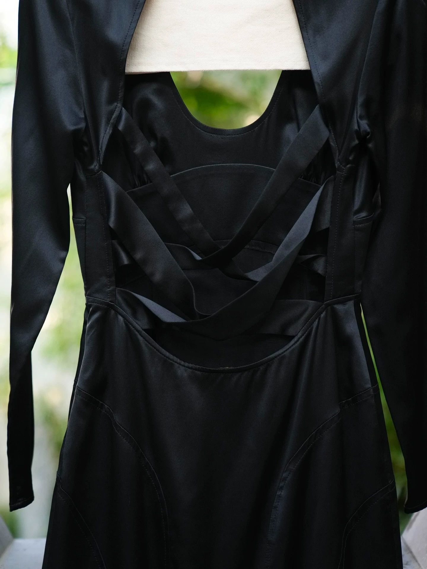Versace Versace Vintage Silk Satin Backless Cross-Tie Dress (40/S, Black) Size S / US 4 / IT 40 - 5 Thumbnail