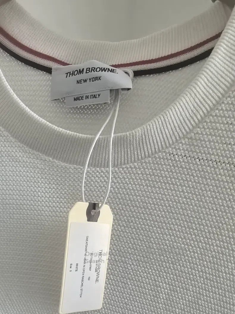 Thom Browne Thom Browne Classic Sleeve Logo Sweatshirt Size US XXL / EU 58 / 5 - 5 Thumbnail