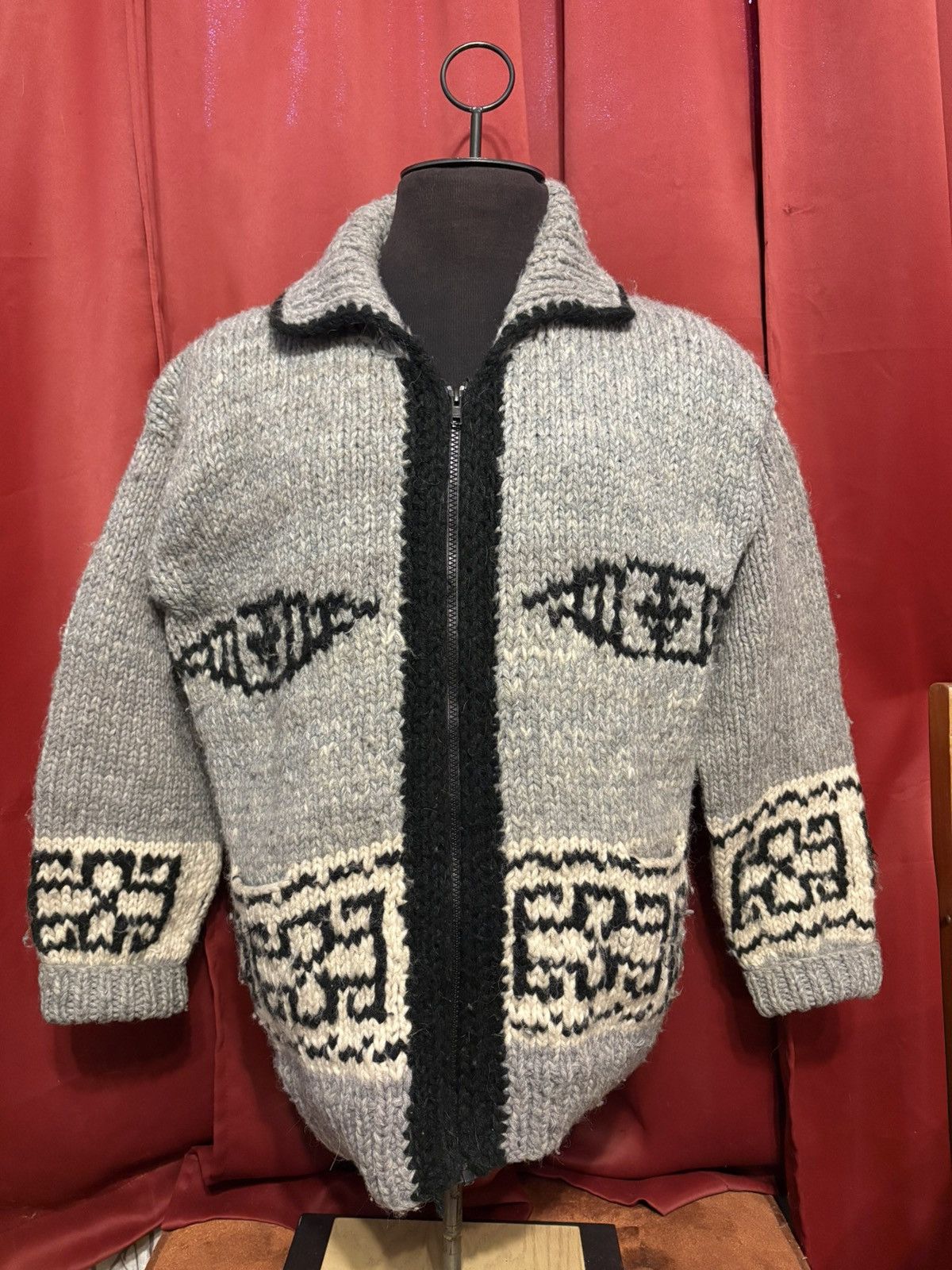 Vintage Vintage All Seeing Eye Cowichan Sweater Jacket Illuminati Size US L / EU 52-54 / 3 - 2 Thumbnail