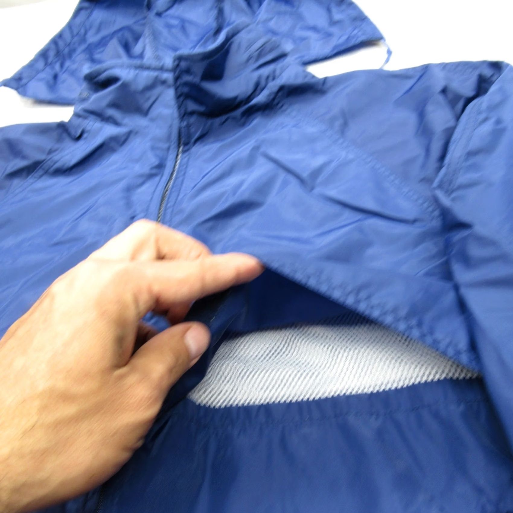 Eddie Bauer VTG Eddie Bauer Rain Jacket Mens Large Blue Lightweight Packable Stow Hood Nylon Size US L / EU 52-54 / 3 - 5 Thumbnail