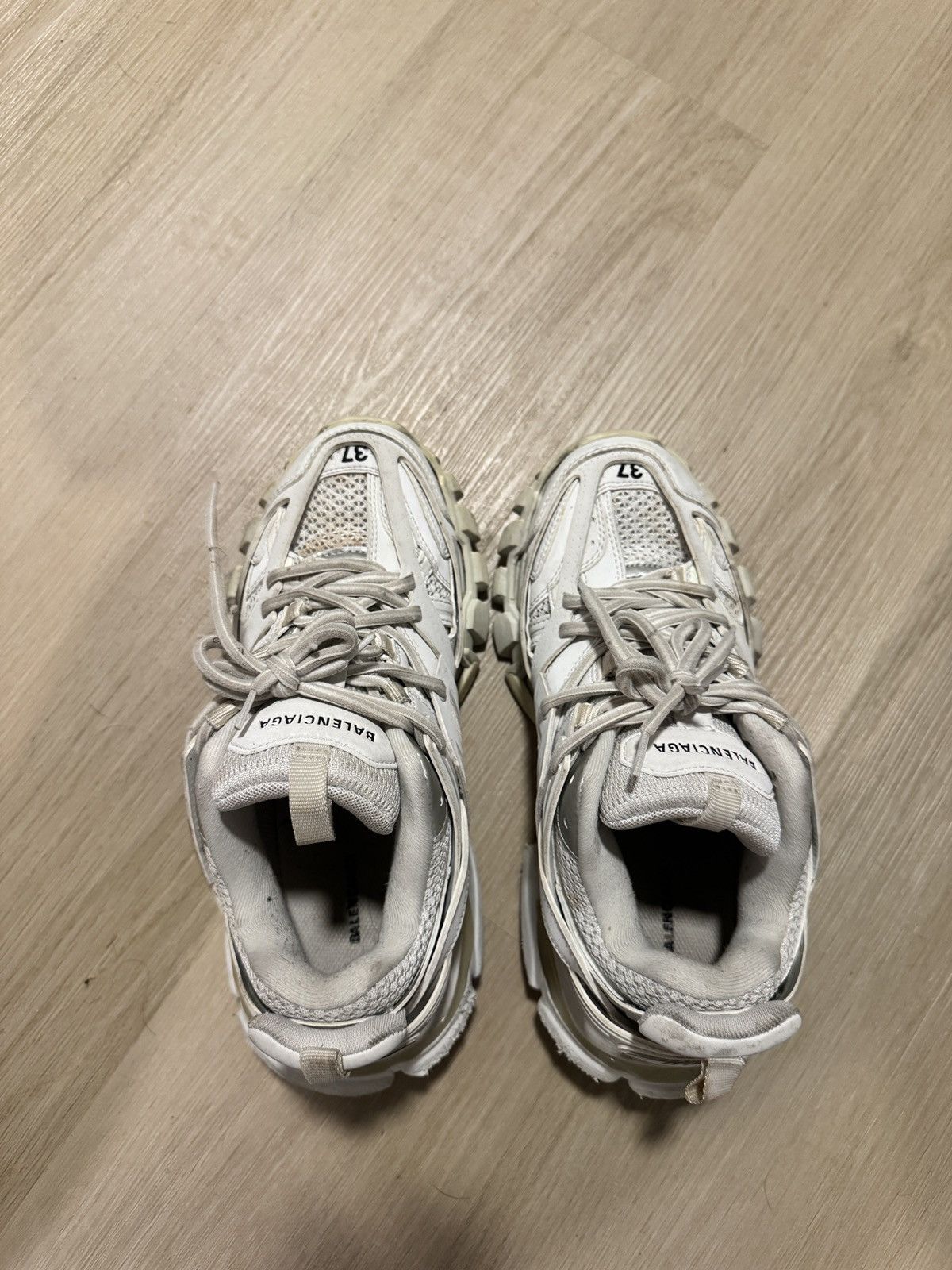 Balenciaga Balenciaga Rubber Mesh Fabric Monocolor Sole Track Sneakers Size US 7 / IT 37 - 5 Thumbnail