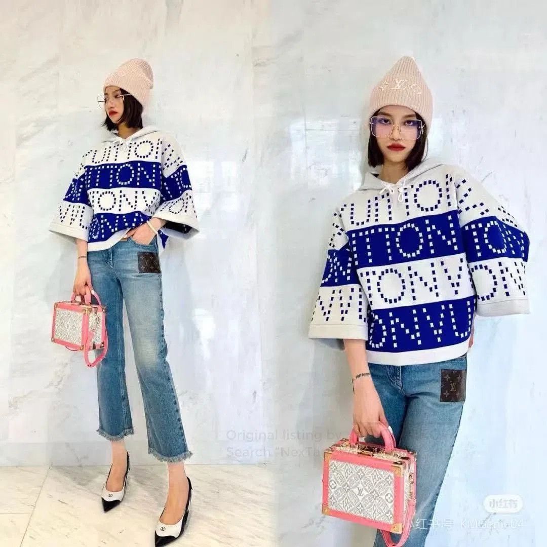 Louis Vuitton LV Women's Letter Knit Sweater. Size M / US 6-8 / IT 42-44 - 9 Thumbnail
