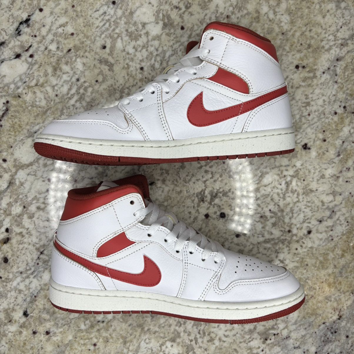 Jordan Brand Size 8 - Air Jordan 1 SE Mid White Dune Red Clean W/Box Size US 8 / EU 41 - 3 Thumbnail