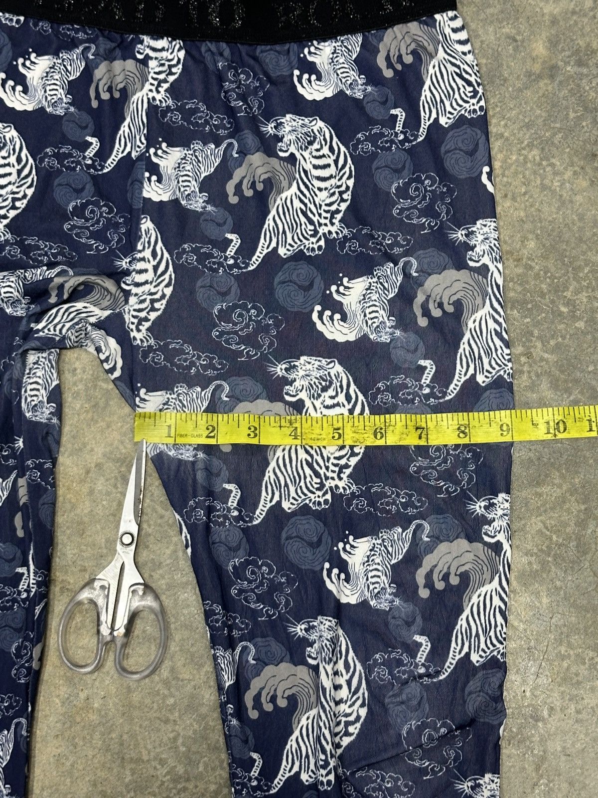Japanese Brand × PPFM × Vintage Rare 🔥 PPFM Full Print Sukajan Design Inner Pant / Leggings Size US 27 - 8 Thumbnail