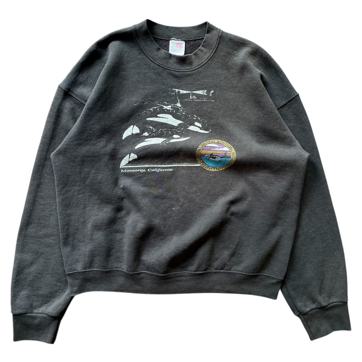 Fruit Of The Loom × Vintage Vintage 90’s Orca Monterey, California “Limited Edition” Size US L / EU 52-54 / 3 - 1 Thumbnail