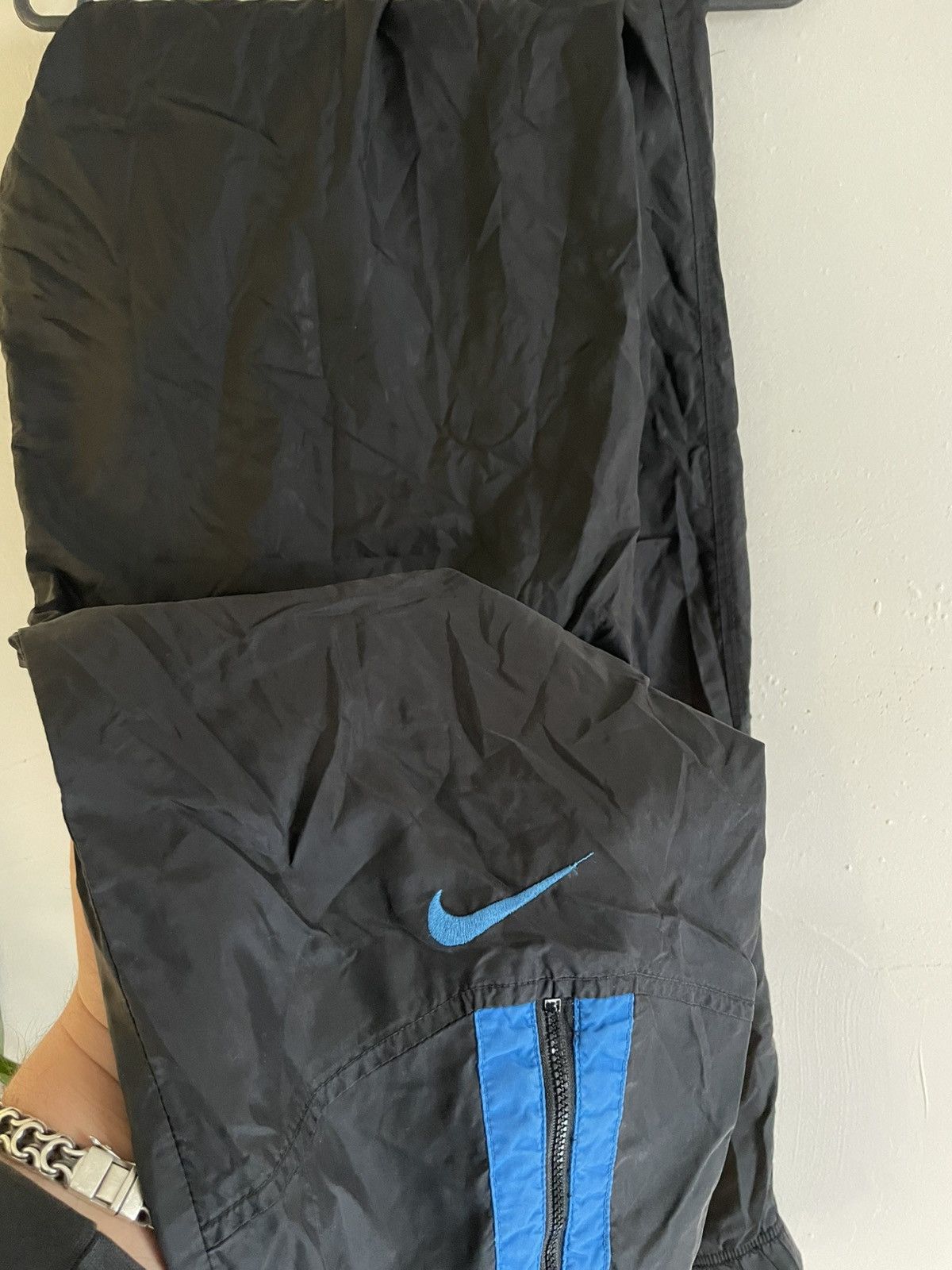 Nike Vintage Nike Tracksuit Jacket And Pants 90s Swoosh Y2K Size US M / EU 48-50 / 2 - 11 Thumbnail