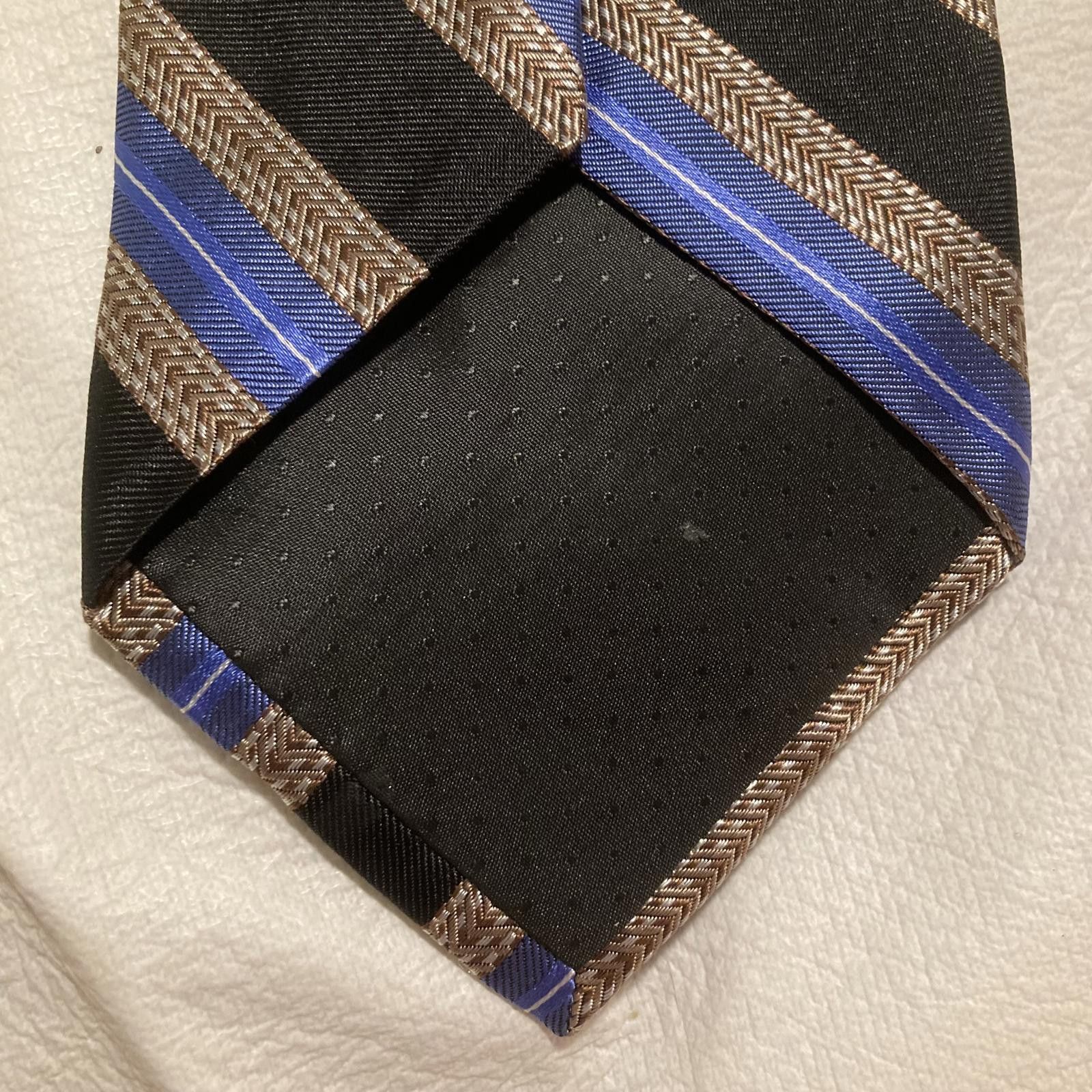 Pronto Uomo NWOT Pronto Uomo Blue/Black Stripe 100% Silk Tie Size ONE SIZE - 4 Thumbnail