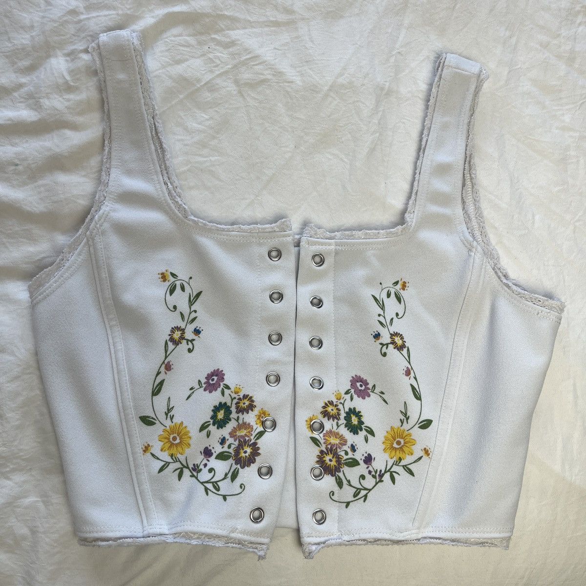 Shein SHEIN white floral corset top (missing corset ties) Size XS / US 0-2 / IT 36-38 - 1 Thumbnail