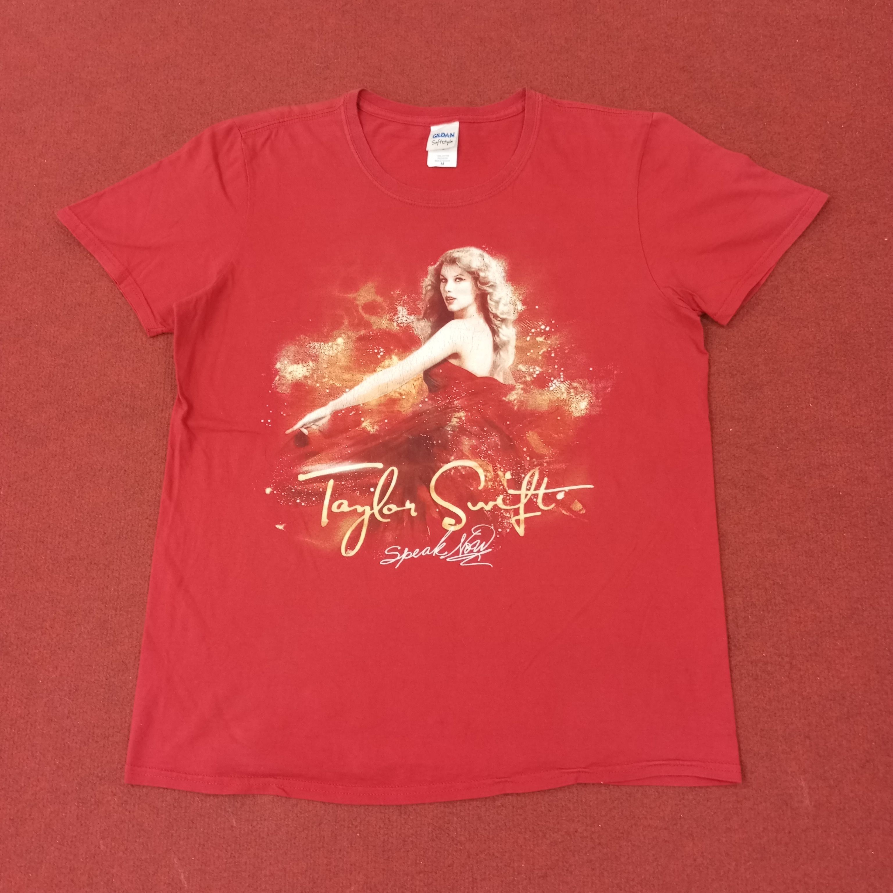 Band Tees Taylor Swift Singer Music Tour Tshirt c249n37 Size US M / EU 48-50 / 2 - 1 Thumbnail