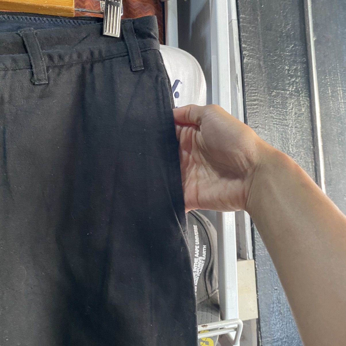 agnes b. Agnes B. Homme Paris Men's Black Loose Fit Chino Pants Size US 30 / EU 46 - 8 Thumbnail