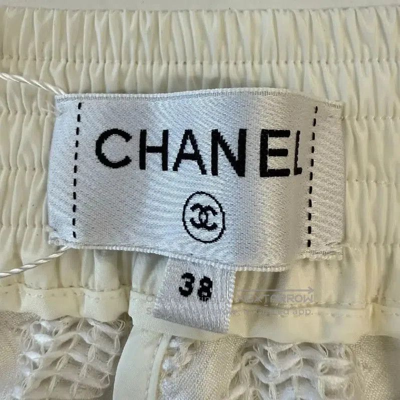Chanel Chanel Beige Casual Pants for Women . Size 30" / US 8 / IT 44 - 3 Thumbnail