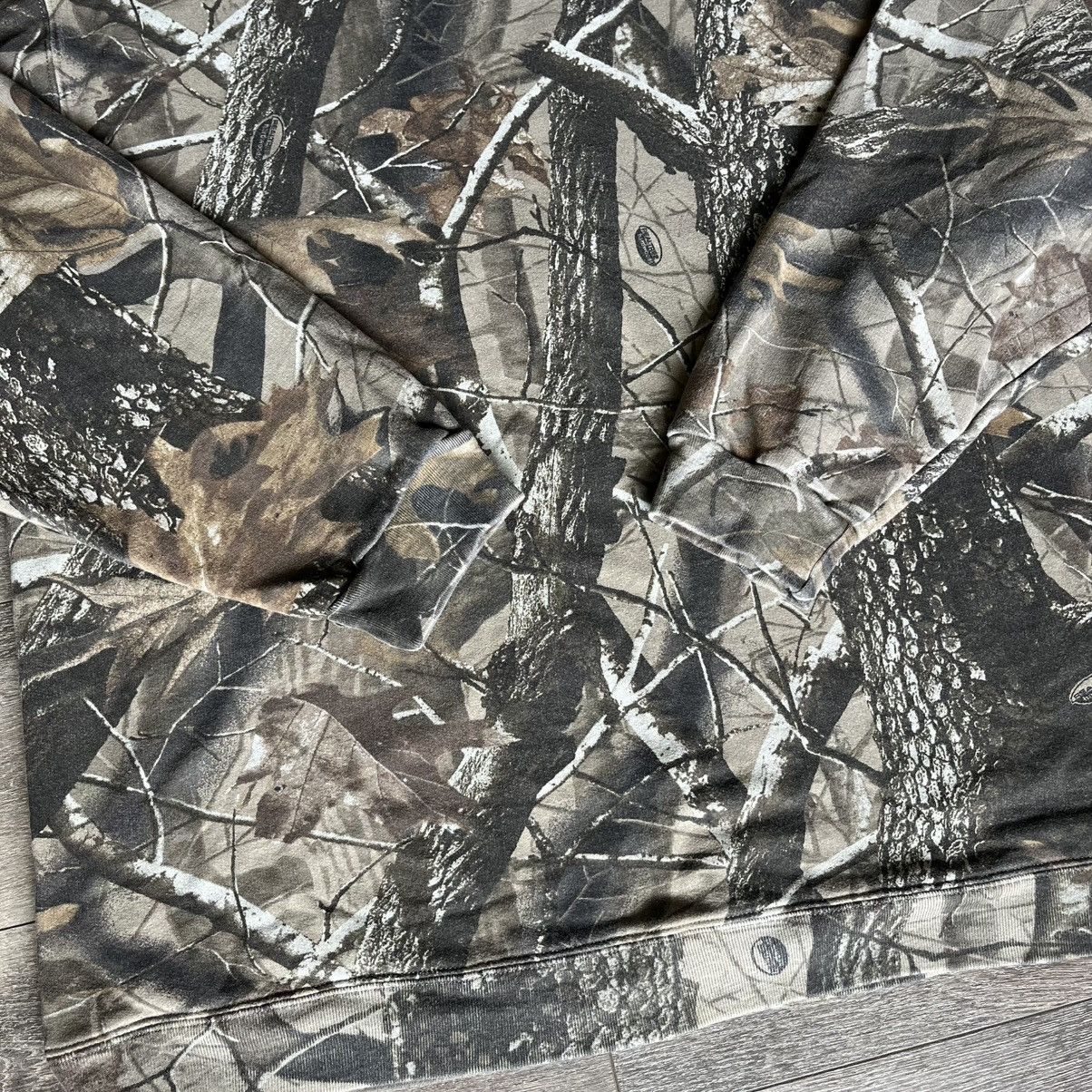 Realtree Vintage Outfitters Ridge Real Tree Hardwoods Camo Crewneck Size US XL / EU 56 / 4 - 3 Thumbnail
