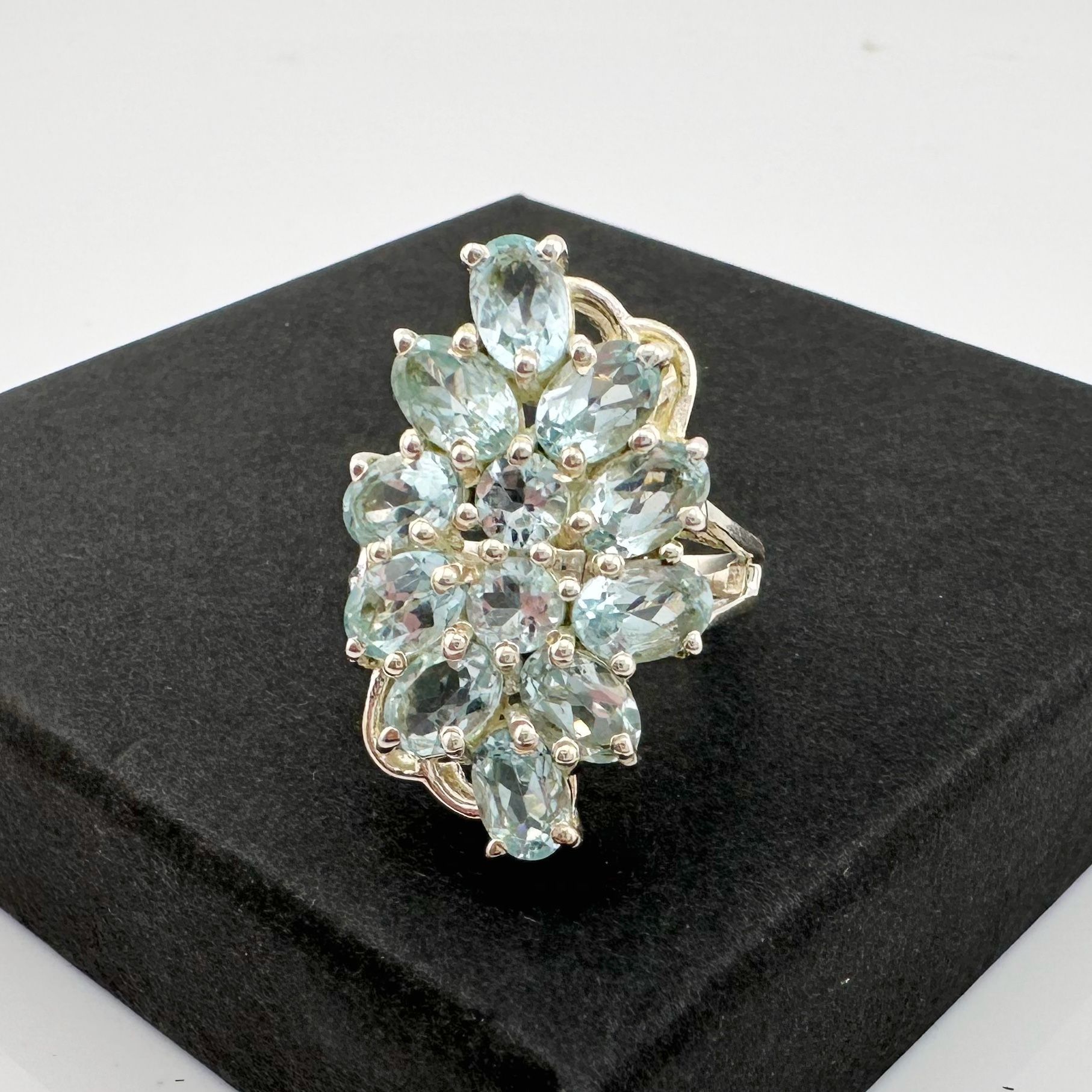 Other Stunning 5.78 ct Blue Topaz Shimmering Waterfall Ring Sz 6.5 Size ONE SIZE - 12 Thumbnail
