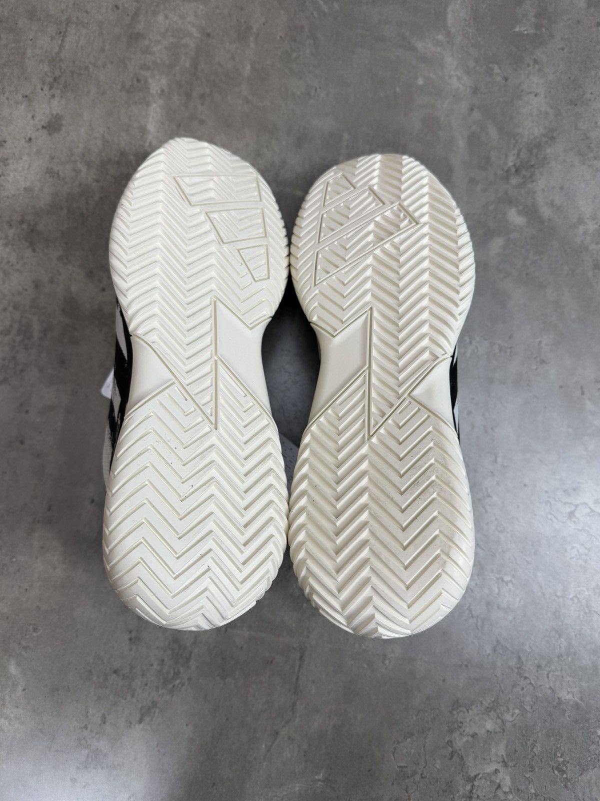 Y-3 Adidas Y-3 Yohji Yamamoto Defiant Speed 2 Tennis Shoes Us 12 Size US 12 / EU 45 - 9 Thumbnail
