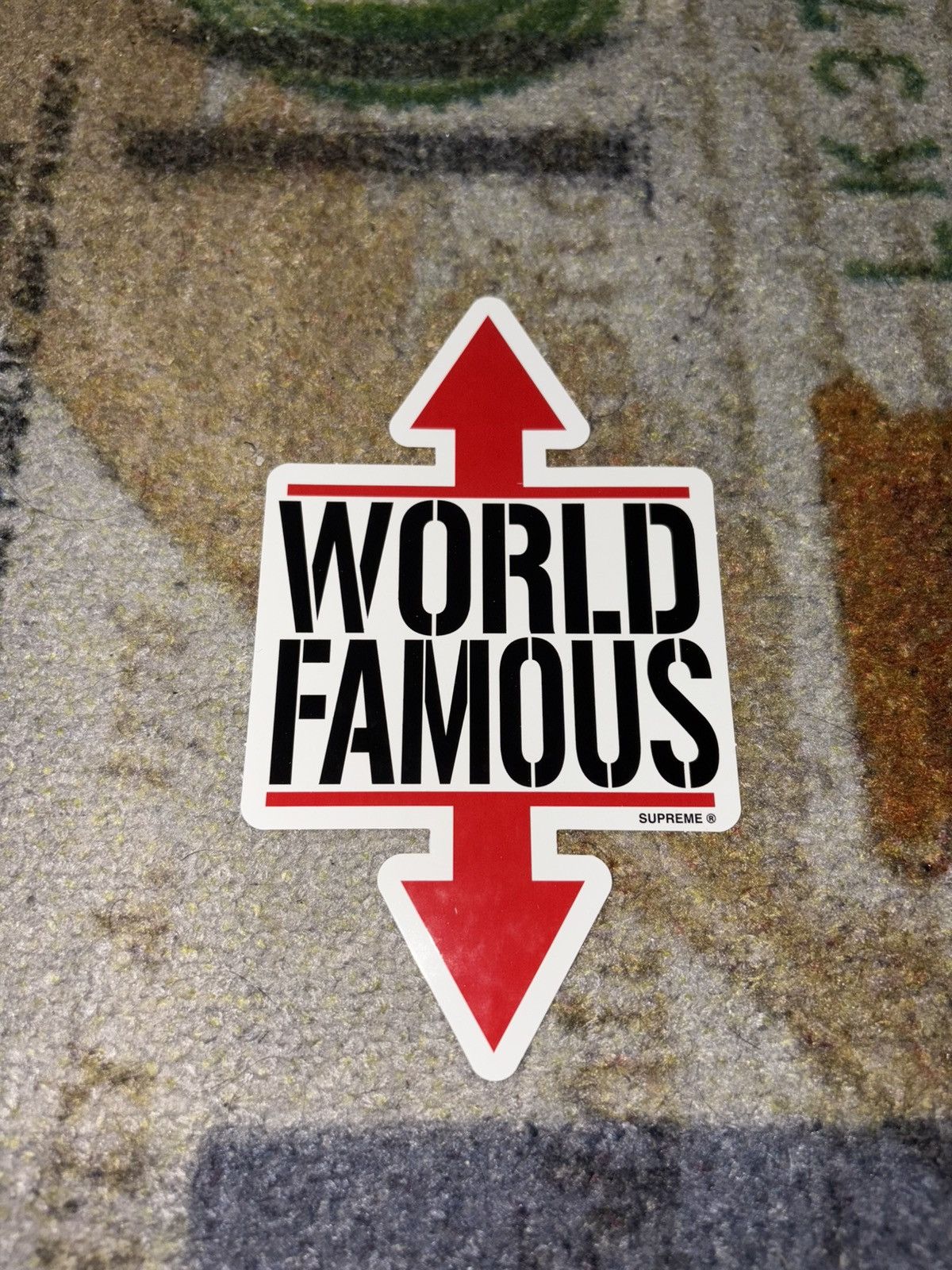 Supreme Supreme World Famous Sticker SS26 Size ONE SIZE - 1 Preview