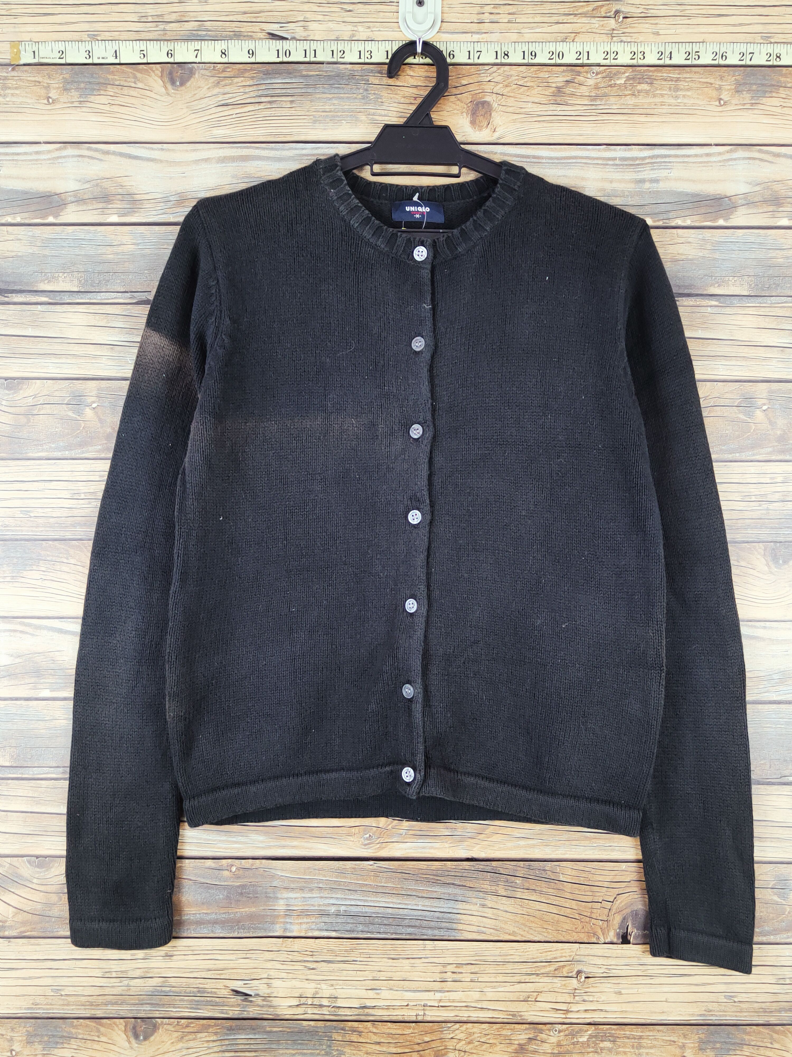Homespun Knitwear × Japanese Brand Uniqlo japan vintage Black Faded Knitwear Cardigan #W996 Size M / US 6-8 / IT 42-44 - 1 Thumbnail