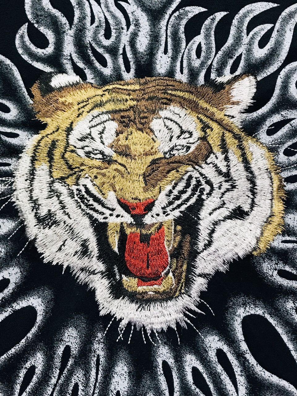 Japanese Brand H.T Maniac Embroidered Tiger Logo Long T-Shirt Size US M / EU 48-50 / 2 - 4 Thumbnail