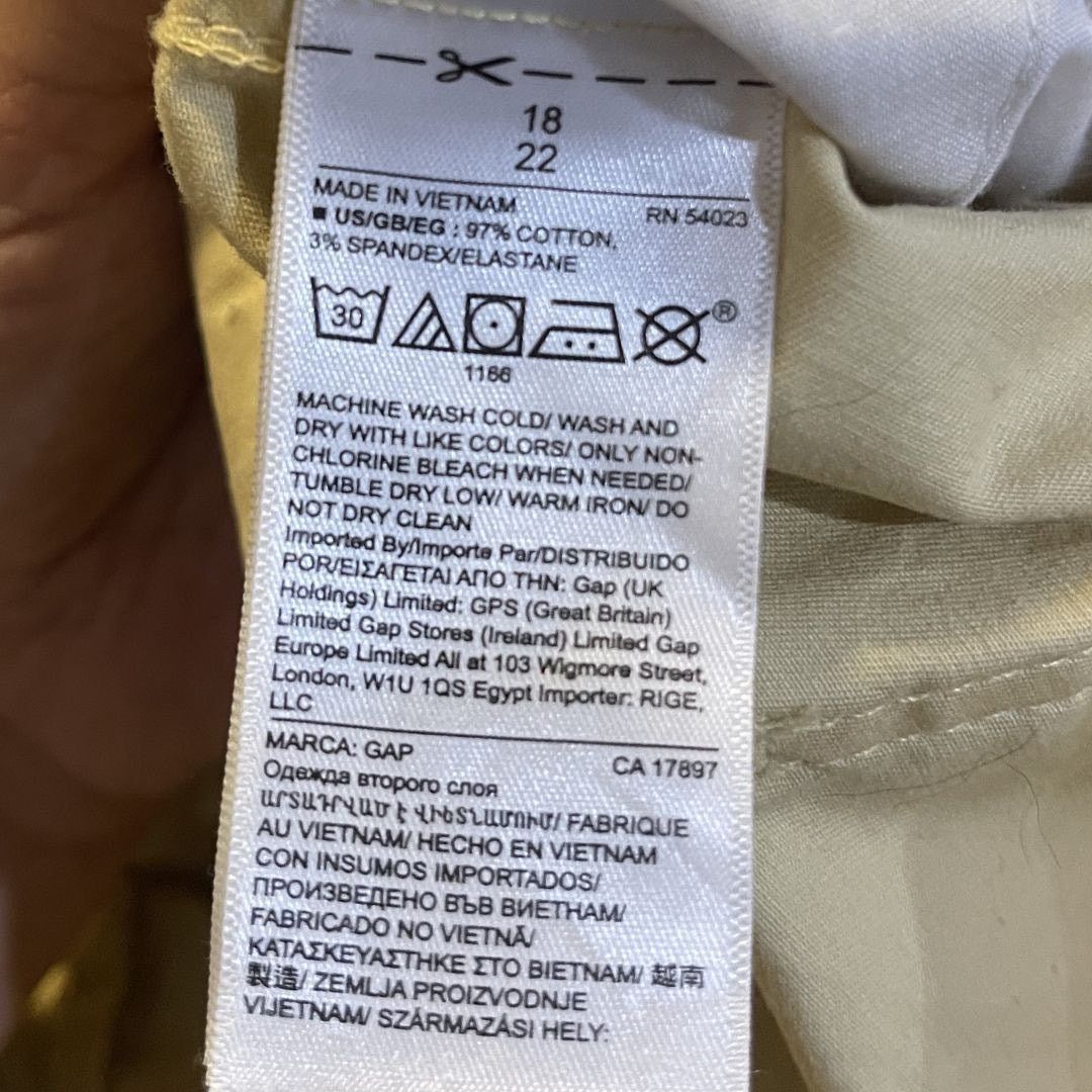 Gap Chino 3" Shorts Butter Yellow 18 Spring Summer Beach Casual Size 40" / US 18 - 5 Thumbnail