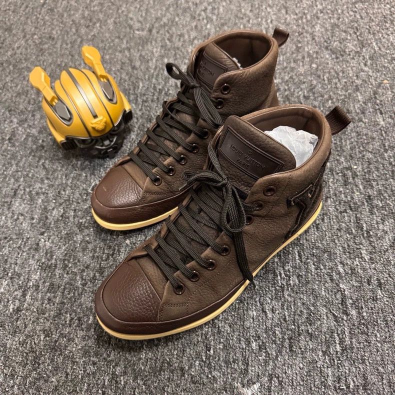 Louis Vuitton Louis Vuitton Brown High-Top Sneakers Size 41 - dmc Size US 9 / EU 42 - 1 Thumbnail