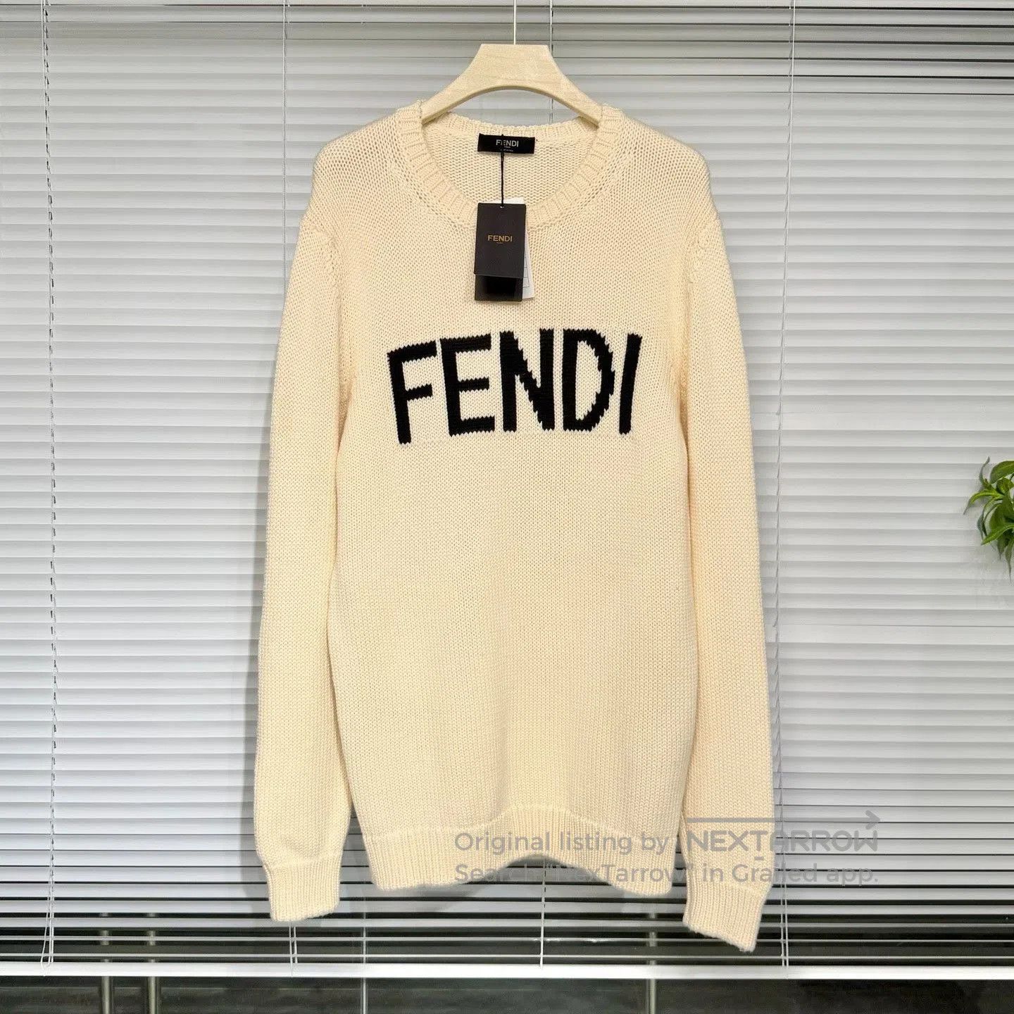 Fendi Fendi Embroidered Logo Knit Sweater. Size US L / EU 52-54 / 3 - 1 Thumbnail