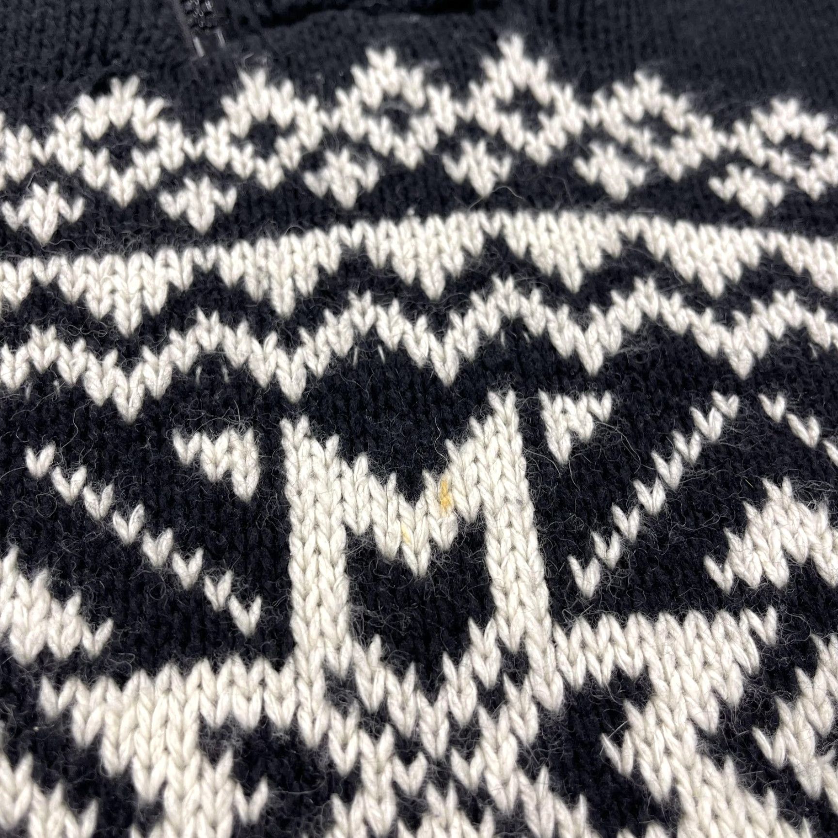Polo Ralph Lauren Polo Ralph Lauren Sweater Mens Large Black Fair Isle 1/4 Zip Mock Neck Knit Size US L / EU 52-54 / 3 - 3 Thumbnail