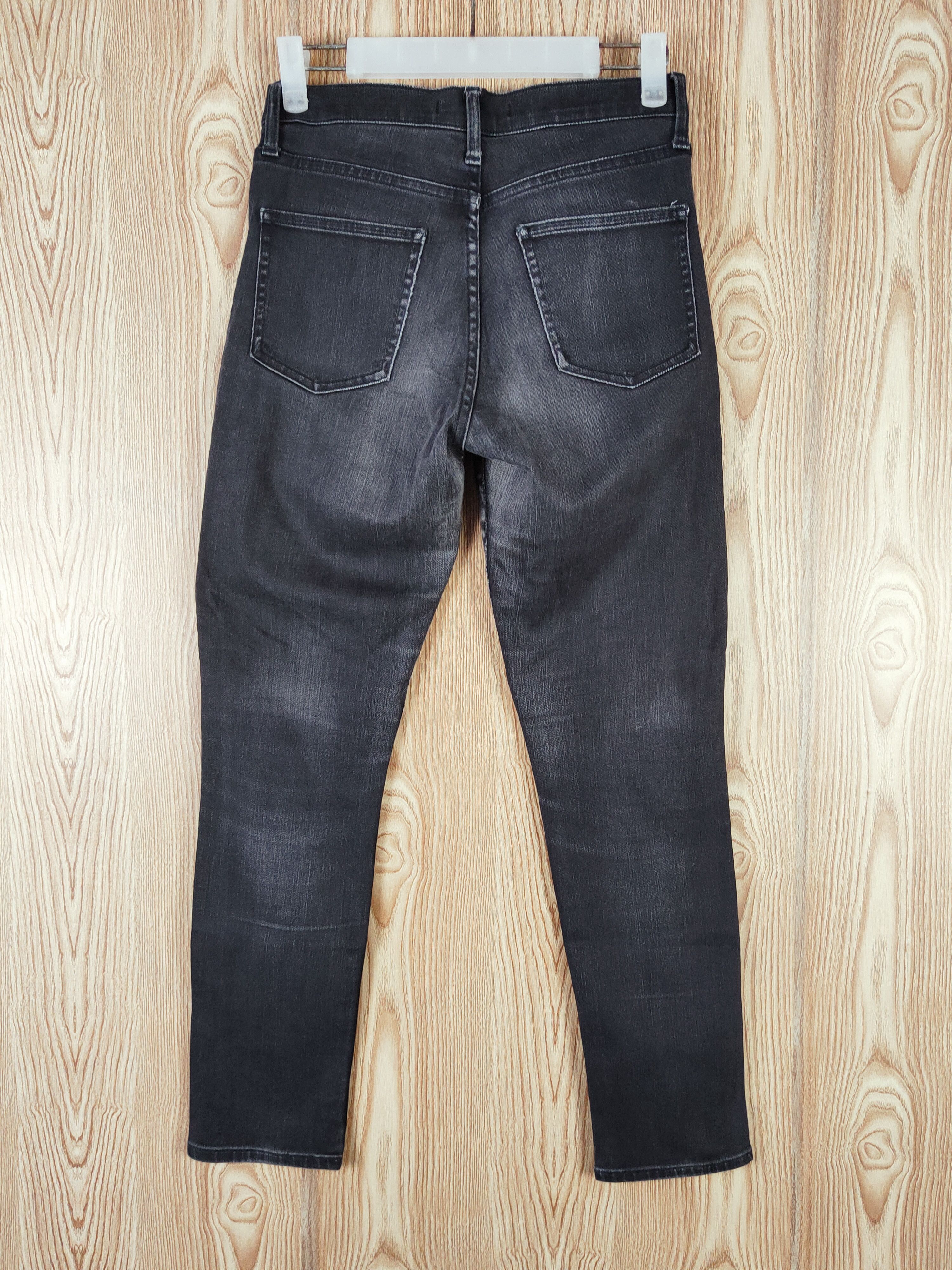 Japanese Brand Uniqlo Black Distressed Ripped Jeans #W231 Size 26" / US 2 / IT 38 - 7 Thumbnail