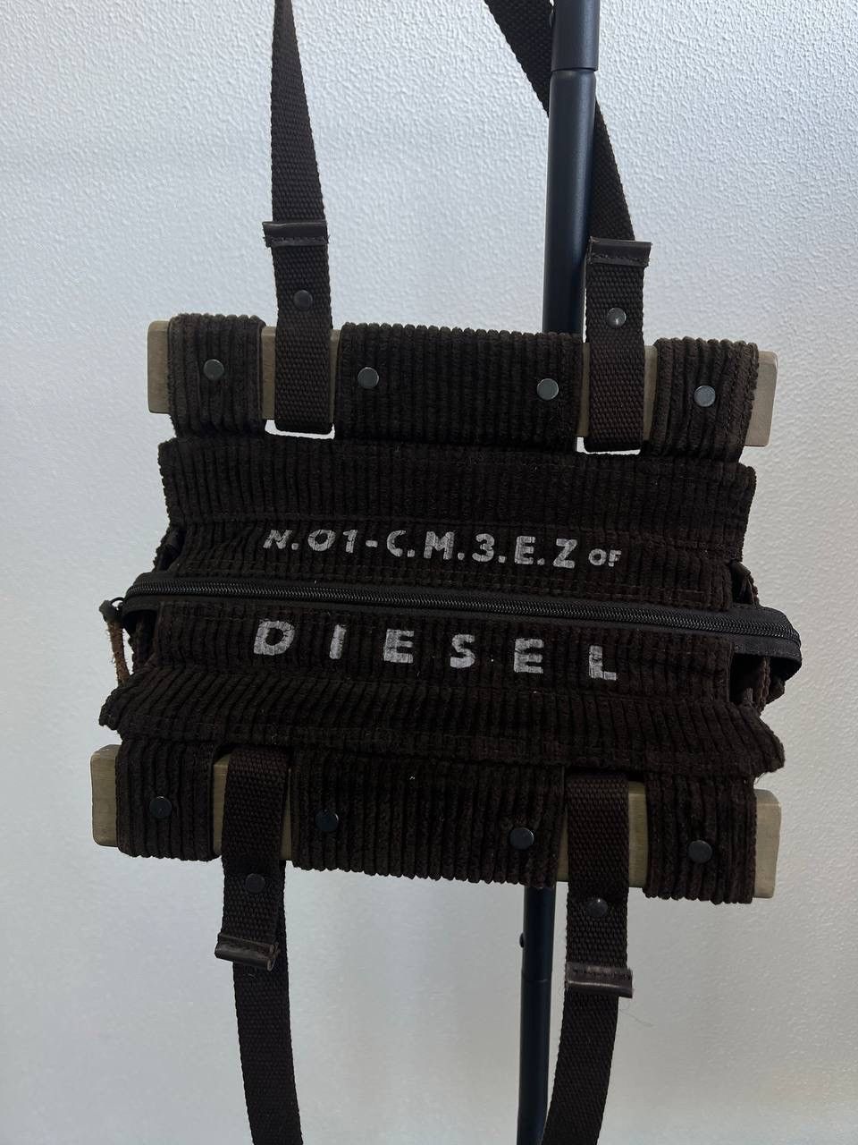 Diesel × Vintage Vintage Diesel y2k Velvet Logo Bag Size ONE SIZE - 6 Thumbnail