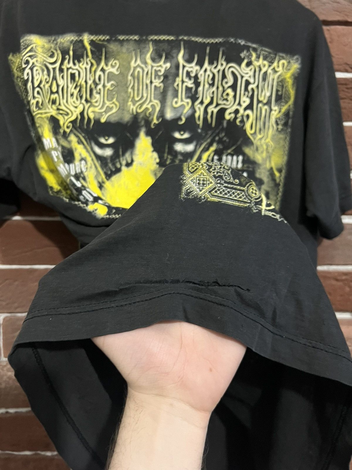 Band Tees 00s VINTAGE CRADLE OF FILTH DAMNATION AND A DAY BAND T-shirt Size US L / EU 52-54 / 3 - 7 Thumbnail