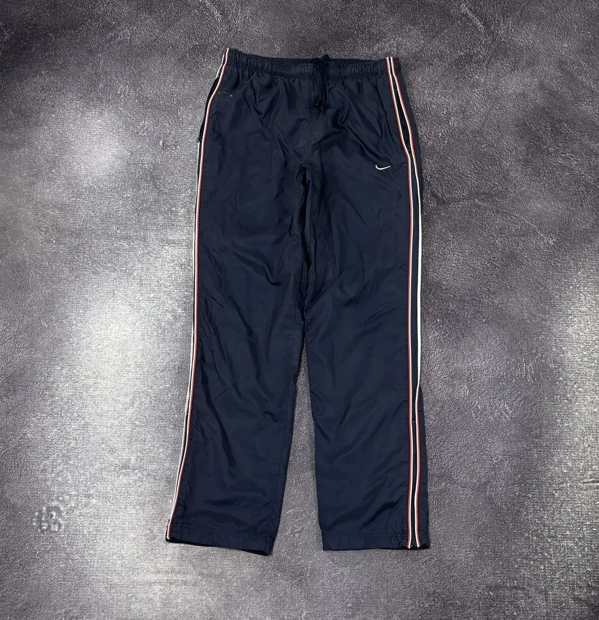Nike × Vintage Vintage Nike Y2K Swoosh Retro Hype Baggy Nylon Track Pants Size US 32 / EU 48 - 1 Thumbnail