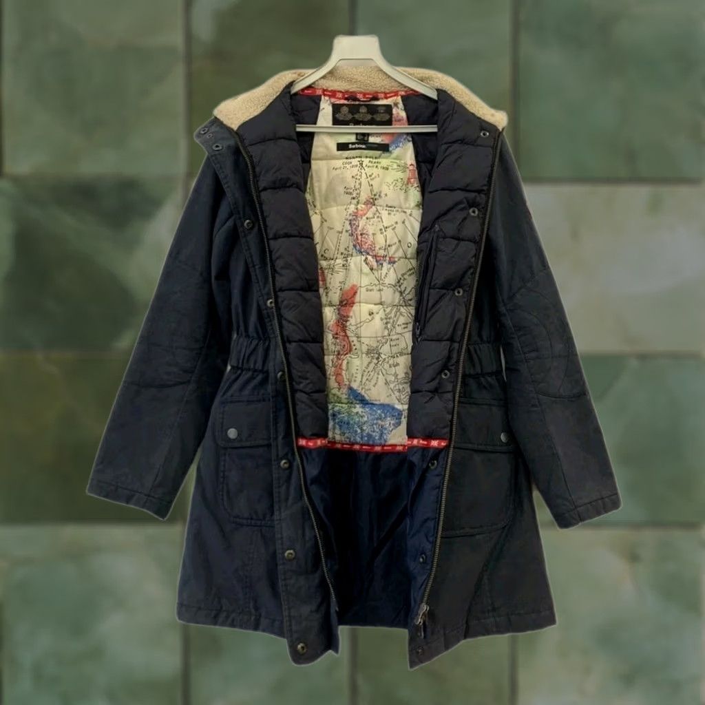 Barbour Barbour Jacket Women’s Navy Belted FibreDown Waxed Cotton Quilted 6 Size M / US 6-8 / IT 42-44 - 1 Thumbnail
