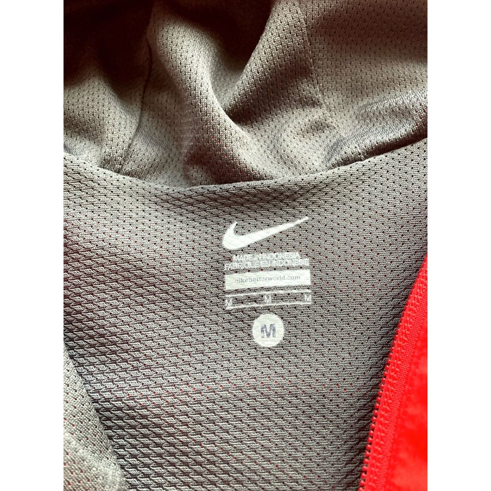 Nike Nike Mens Jacket Medium Red Windbreaker Hooded 1/4 Zip Size US M / EU 48-50 / 2 - 5 Thumbnail