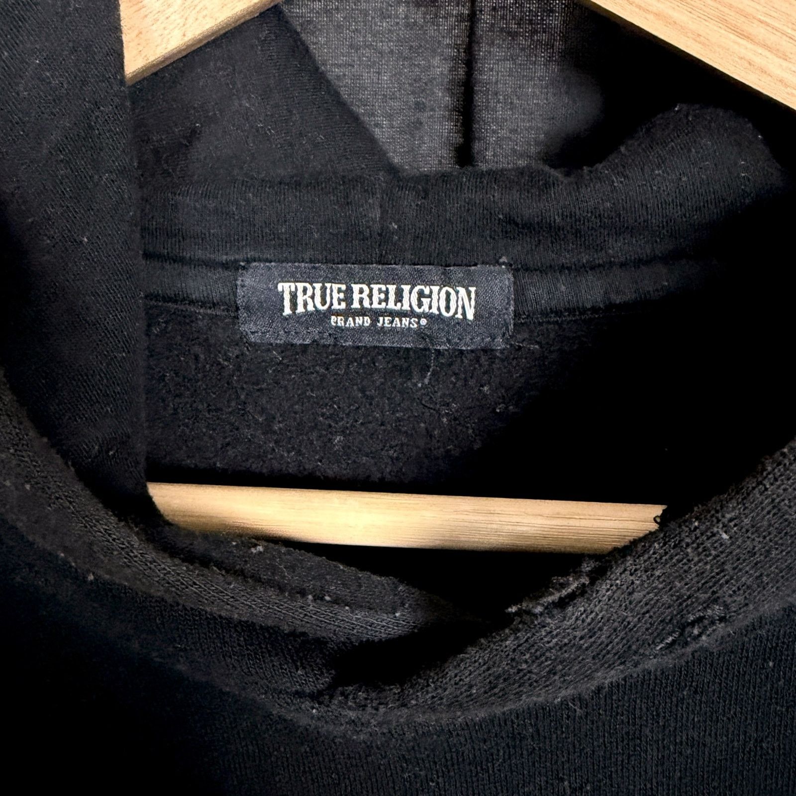 True Religion True Religion Men's M Black Gold Arm Spell Out Logo Hoodie Size US L / EU 52-54 / 3 - 4 Thumbnail